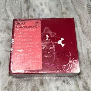 Bjork - SURROUNDED. 7 disc box set [Dualdisc, 5.1 mixes; CD/DVD]